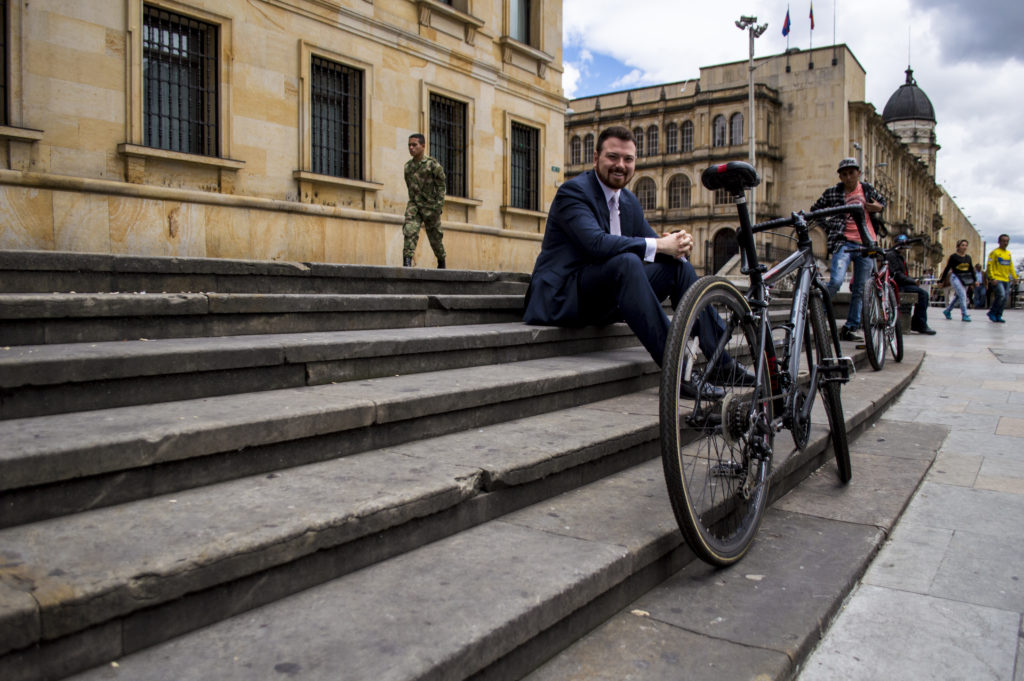 Bancada de la Bicicleta del Congreso lidera iniciativa para declarar la bicicleta y el ciclismo como patrimonio cultural del país